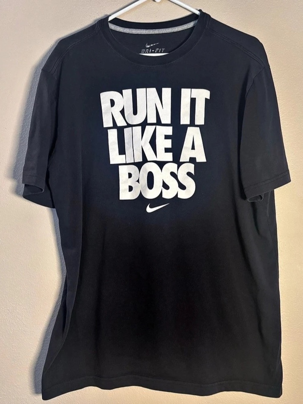 Men’s XL Nike Run It Like A Boss Graphic T-Shirt